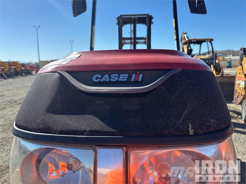 Case IH Farmall 80N 4WD Tractor Traktorji
