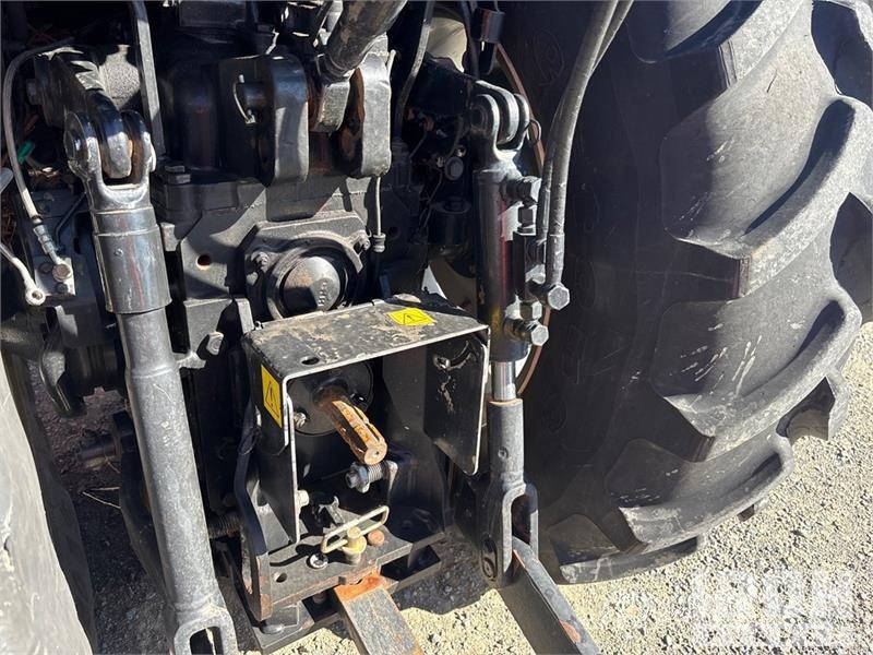 Case IH Farmall 80N 4WD Tractor Traktorji