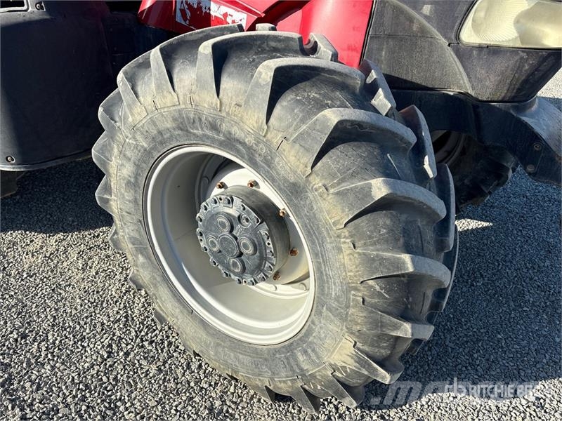 Case IH Puma 240 4WD Tractor Traktorji