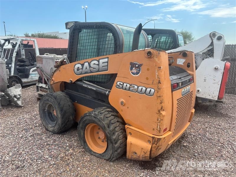 CASE SR200 Skid steer mini nakladalci
