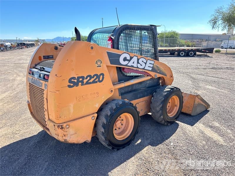 CASE SR220 Minicargadoras
