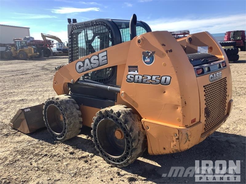 CASE SR250 Minicargadoras