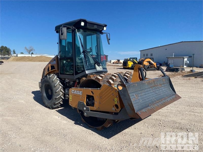 CASE SV207E Padfoot Drum Compactor Грунтовые катки
