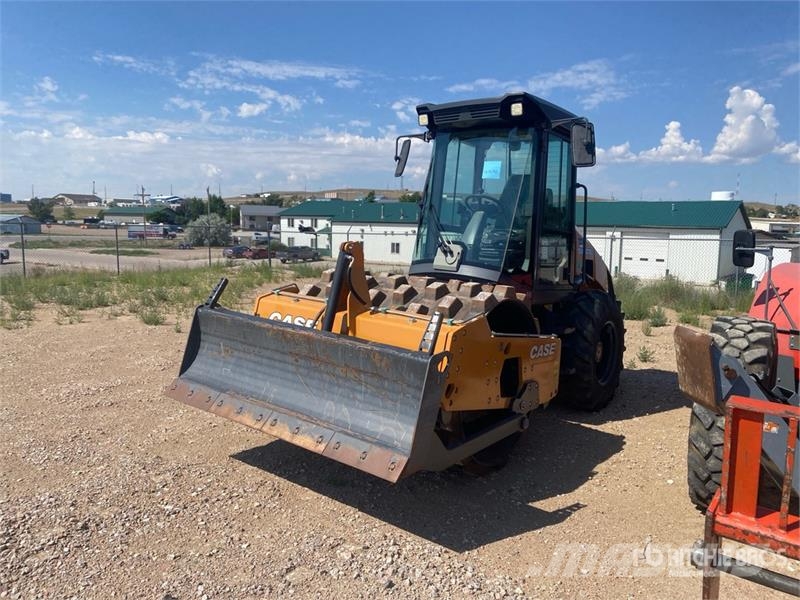 CASE SV207E Padfoot Drum Compactor Vienvalča grunts veltņi
