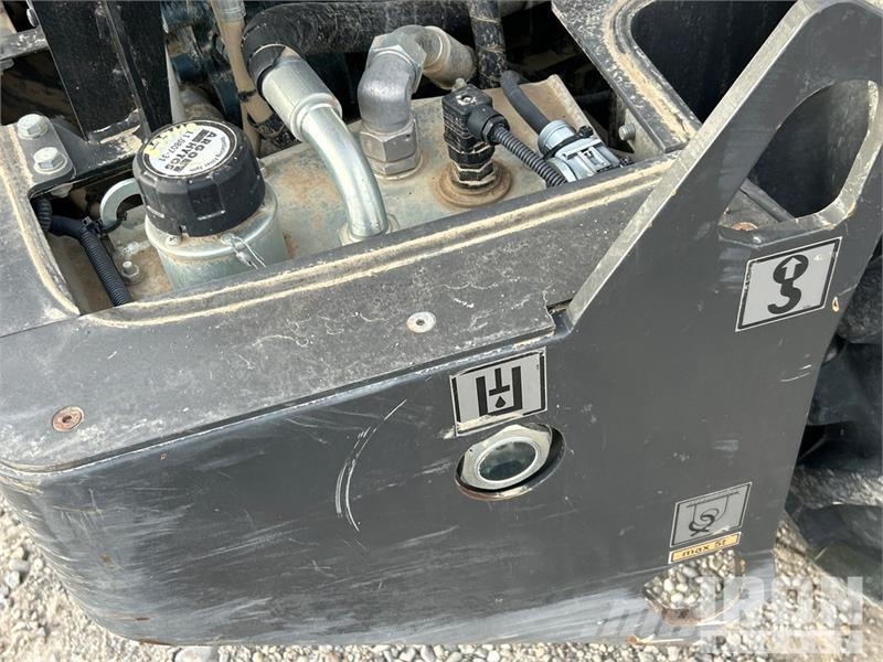 CASE SV207E Smooth Drum Compactor Valjci sa jednim bubnjem