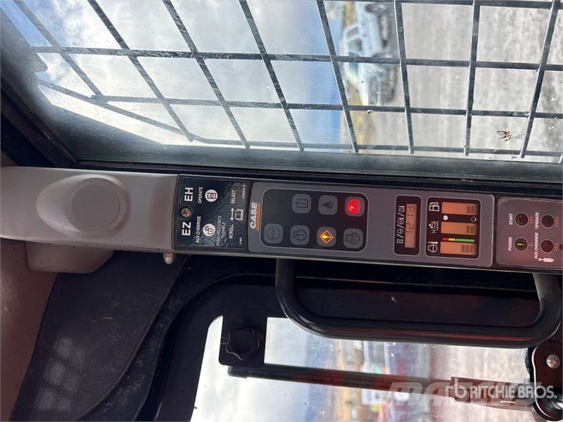 CASE SV340 Skid steer loaders