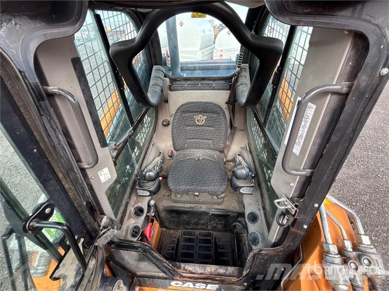 CASE SV340 Skid steer loaders