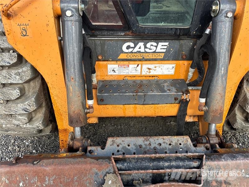 CASE SV340 Skid steer loaders