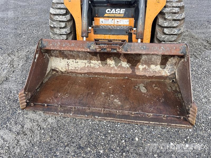 CASE SV340 Skid steer loaders