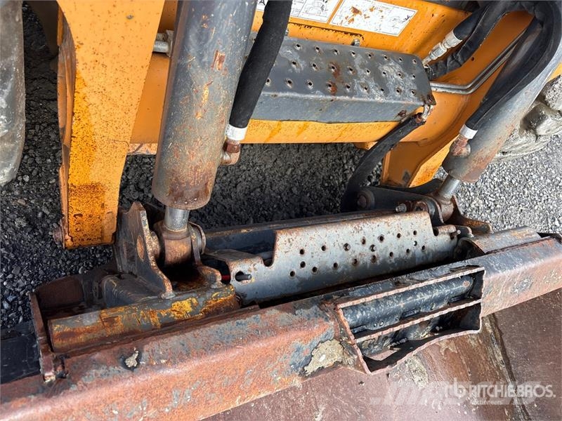 CASE SV340 Skid steer loaders