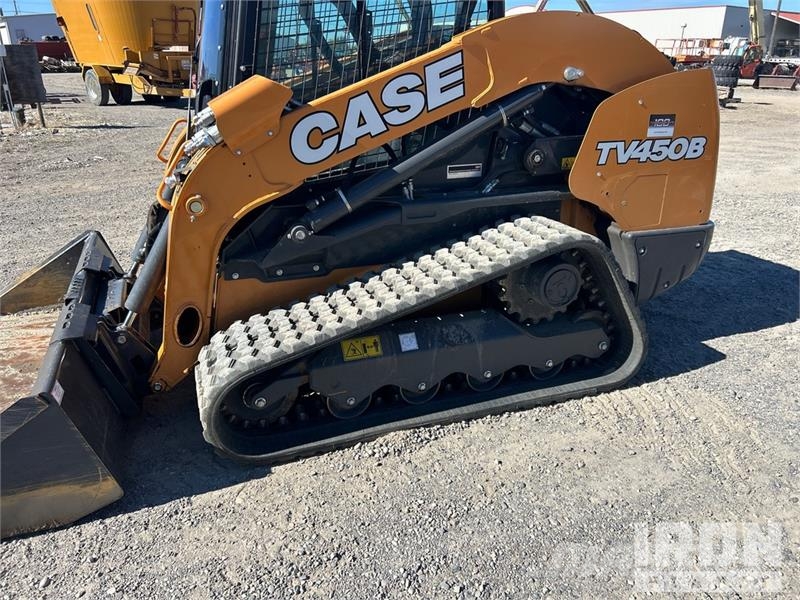 CASE TV450B لوادر انزلاقية التوجيه