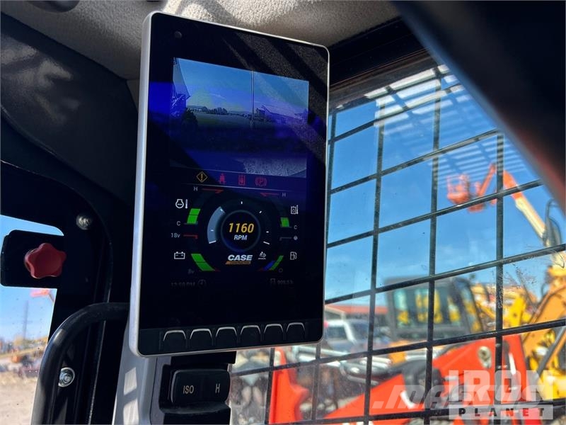 CASE TV450B لوادر انزلاقية التوجيه
