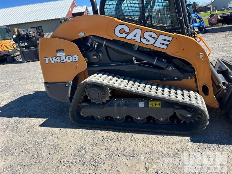 CASE TV450B لوادر انزلاقية التوجيه