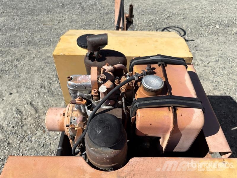 CASE W50 Walk Behind Roller Andere Walzen