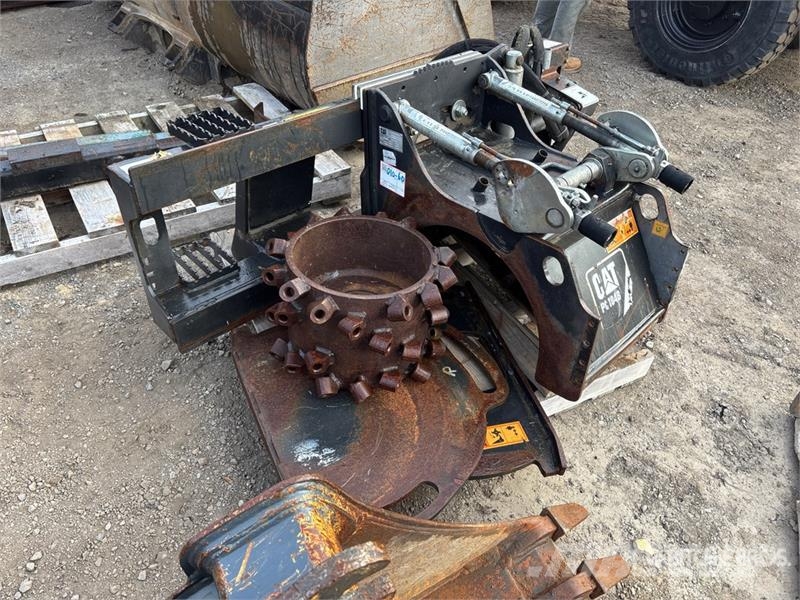 CAT 12 in Skid Steer Planer (Inoperable) Andere Zubehörteile