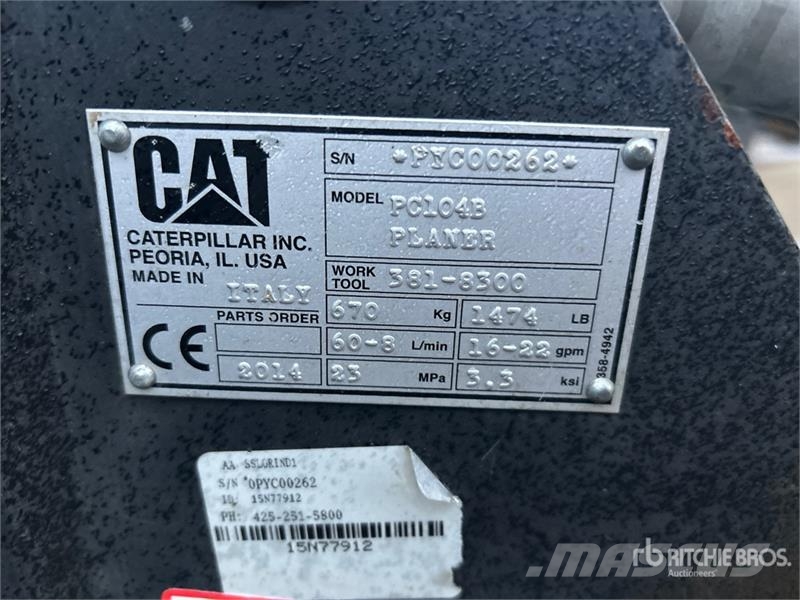 CAT 12 in Skid Steer Planer (Inoperable) Other components