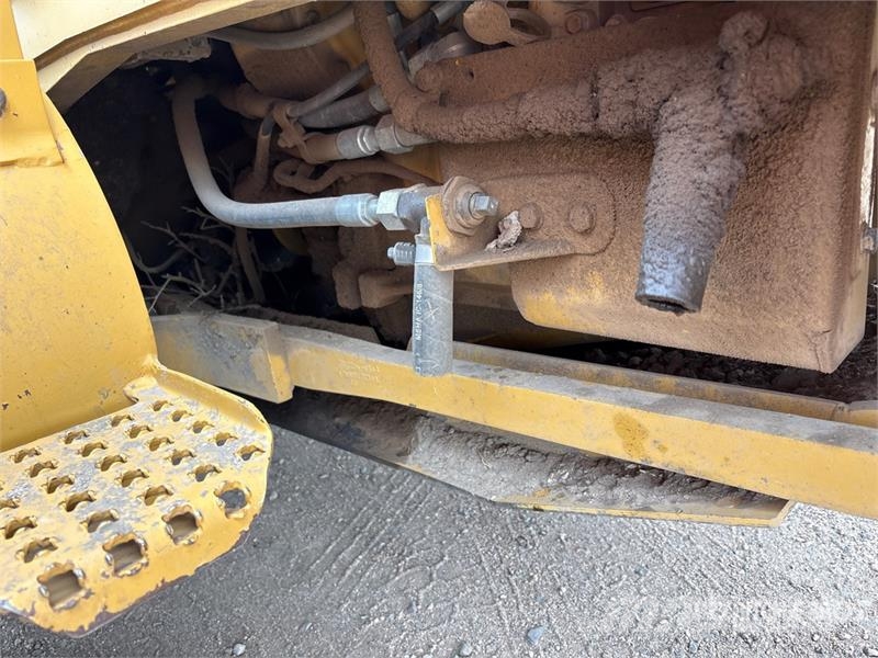 CAT 12M2 AWD AWD Motor Grader Грейдеры
