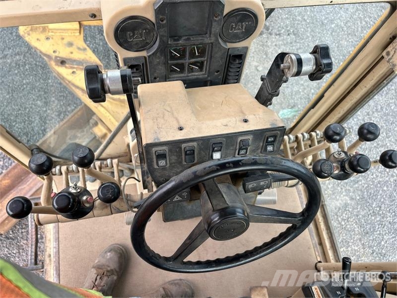 CAT 140H Motor Grader Niveleuse