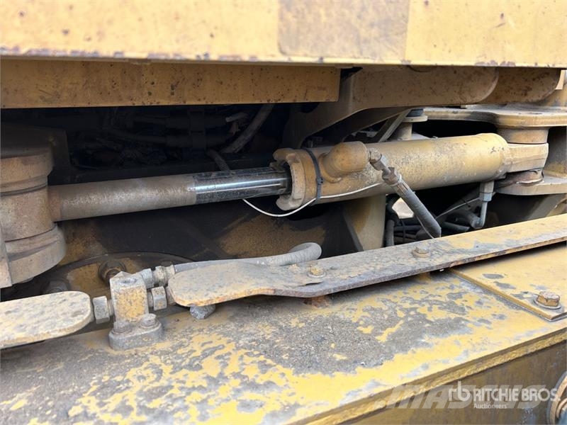 CAT 140H Motor Grader Niveleuse