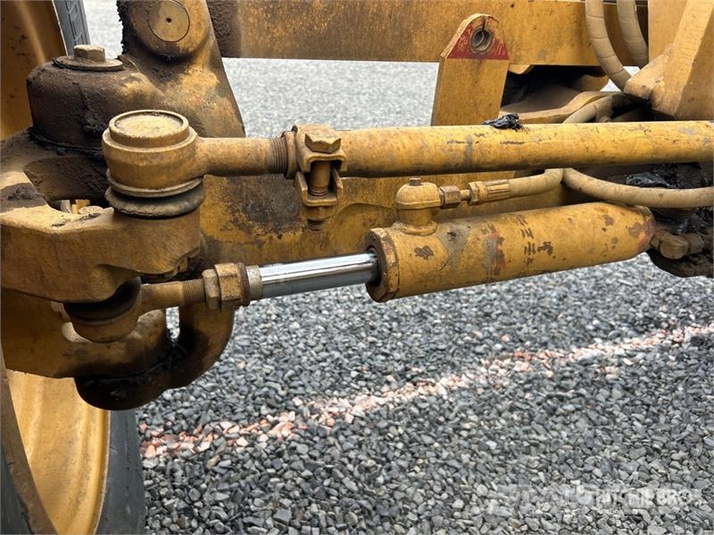 CAT 140H Motor Grader Grejdery
