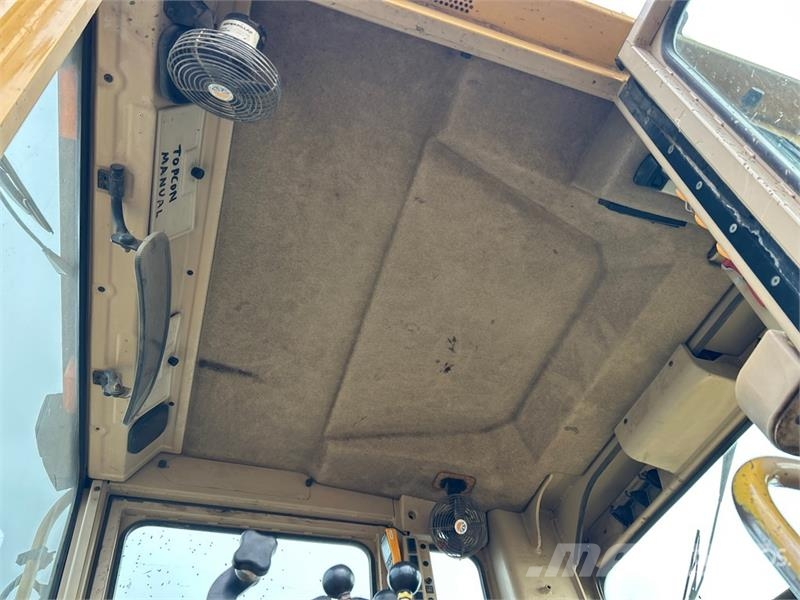 CAT 140H Motor Grader Niveleuse