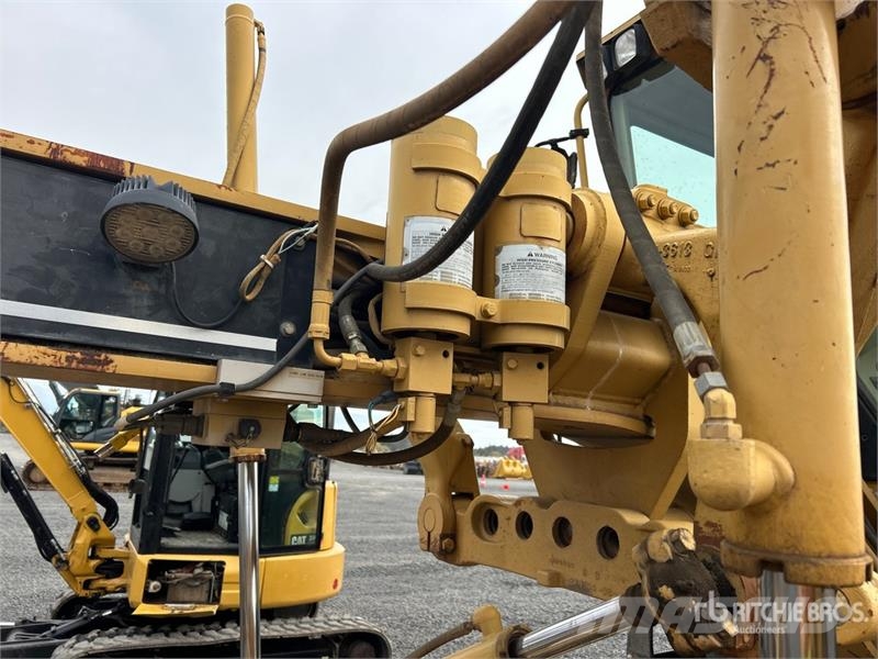 CAT 140H Motor Grader Niveleuse