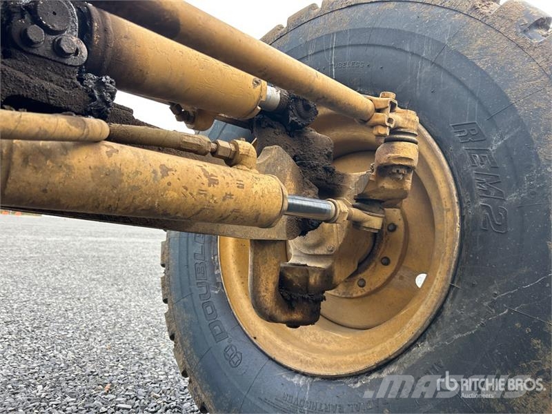 CAT 140H Motor Grader Grejdery