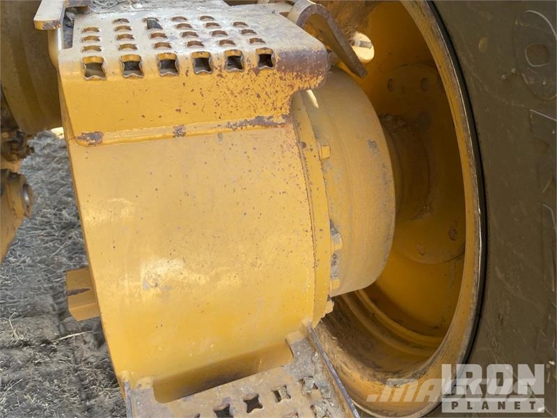 CAT 140H VHP Plus Gréderek