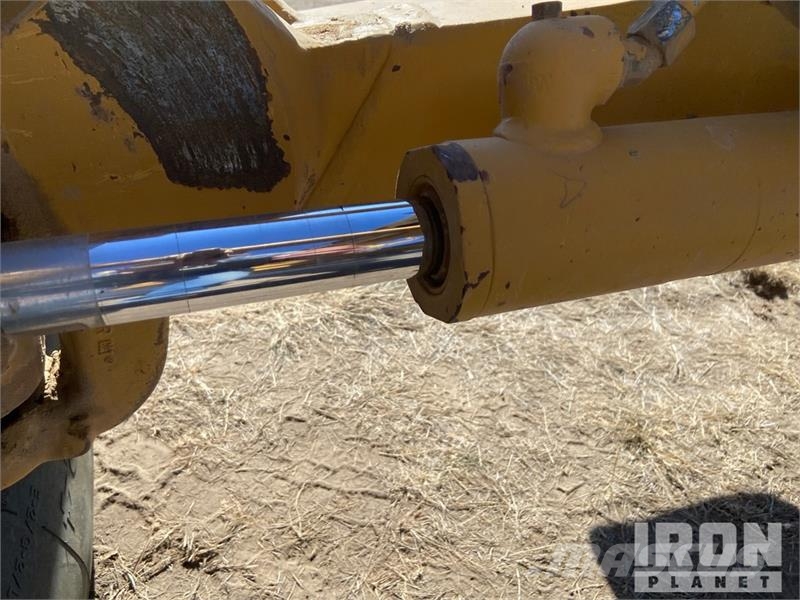 CAT 140H VHP Plus Gréderek