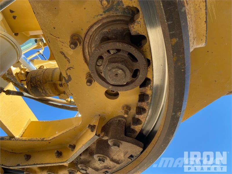 CAT 140H VHP Plus Gréderek