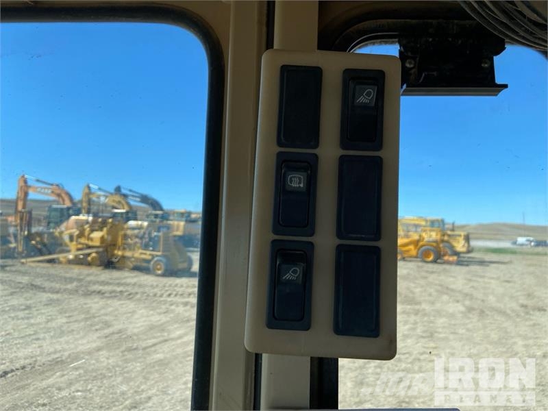 CAT 140H VHP Plus Gréderek