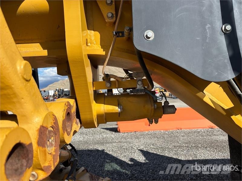 CAT 140M2 AWD Motor Grader Gréderek
