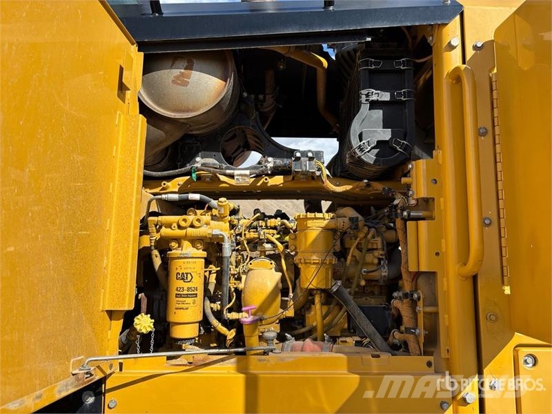 CAT 140M2 AWD Motor Grader Gréderek
