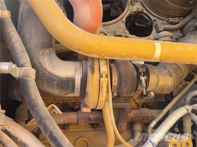 CAT 140M2 Motor Grader معدات تمهيد الطرق