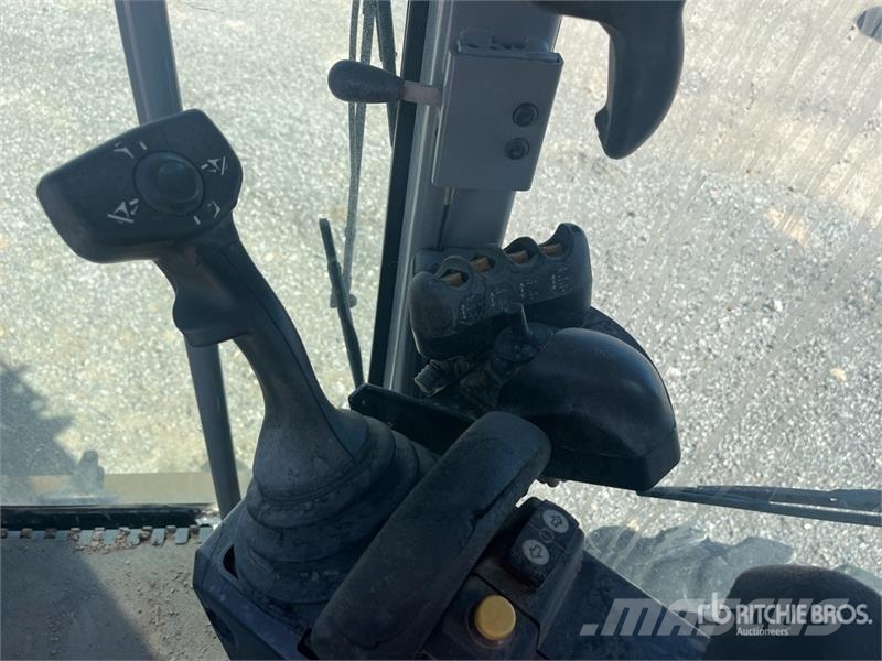 CAT 140M2 Motor Grader معدات تمهيد الطرق