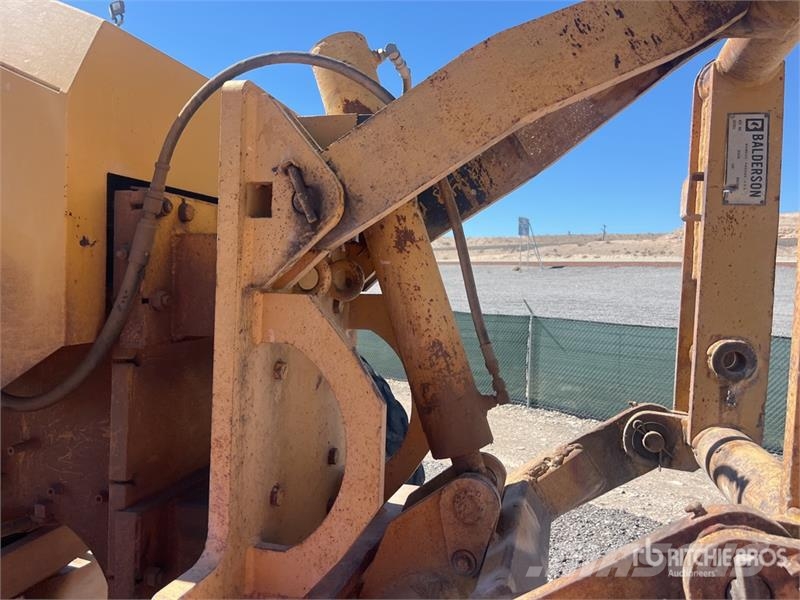 CAT 140M2 Motor Grader معدات تمهيد الطرق