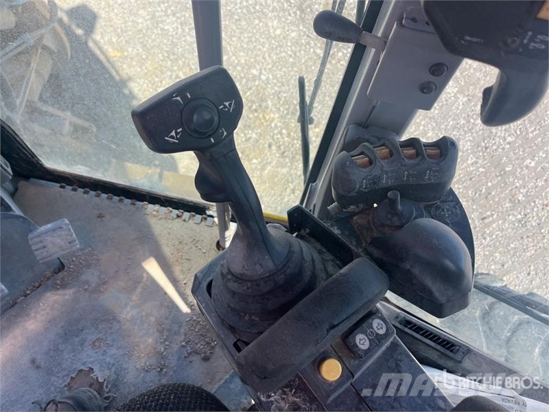 CAT 140M2 Motor Grader معدات تمهيد الطرق