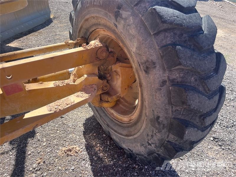 CAT 140M3 Motor Grader Grederji