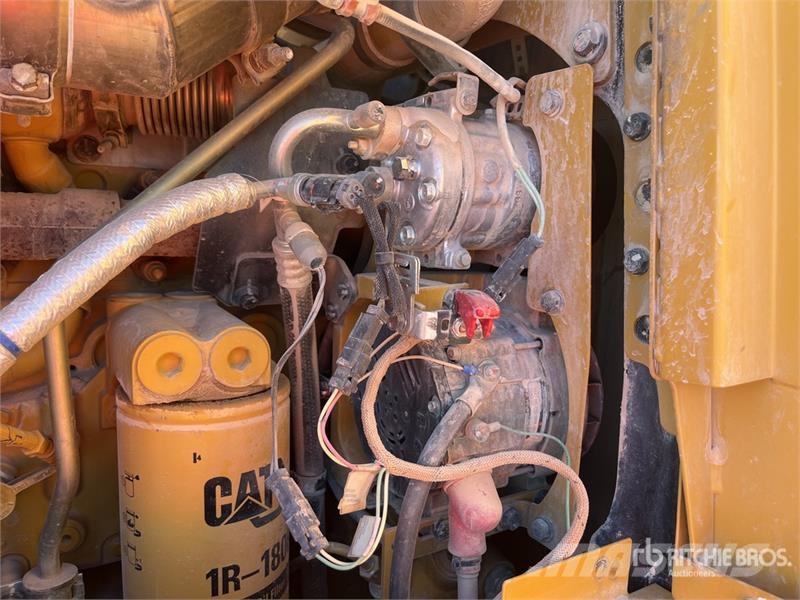 CAT 140M3 Motor Grader Grederji