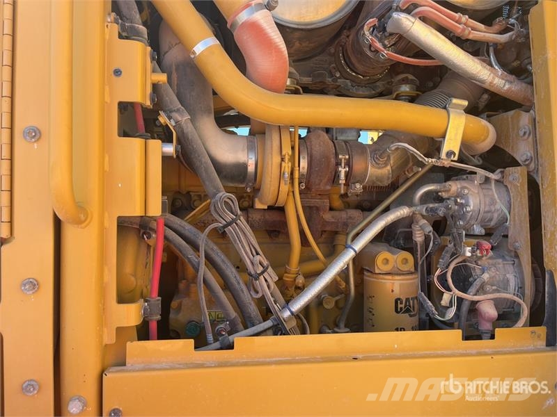 CAT 140M3 Motor Grader Grederji