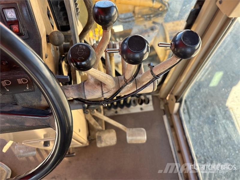 CAT 143H AWD Motor Grader Niveleuse
