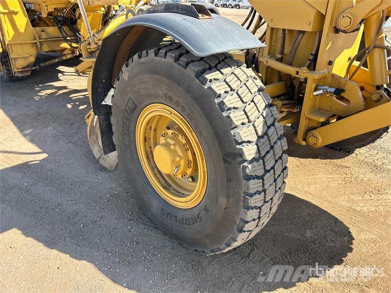 CAT 143H AWD Motor Grader Grederji