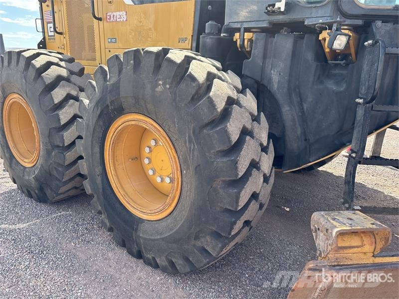 CAT 14M Motor Grader Grederji