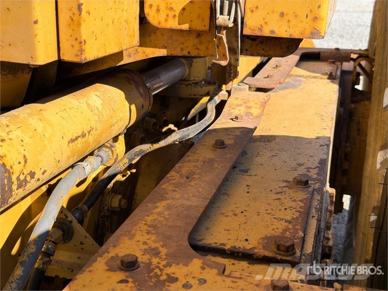 CAT 160H Motor Grader Gréderek