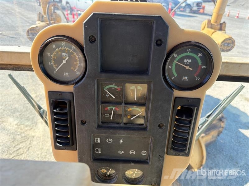CAT 160H Motor Grader Gréderek