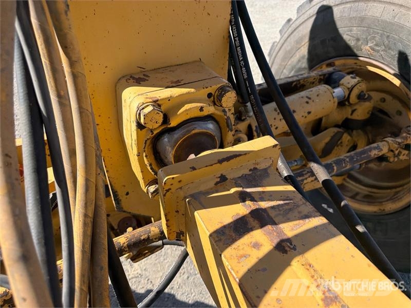 CAT 160H Motor Grader Gréderek