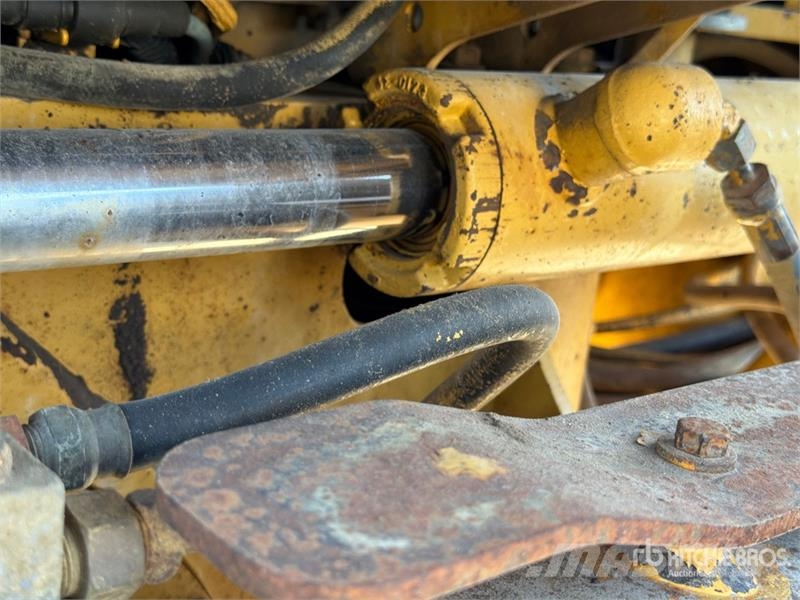 CAT 160H Motor Grader Gréderek