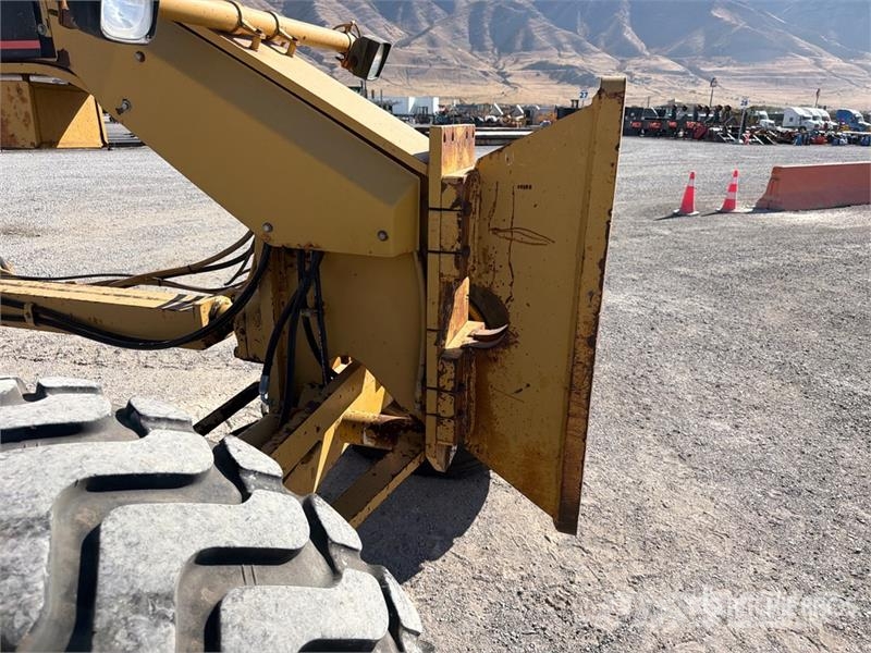 CAT 160H Motor Grader Gréderek