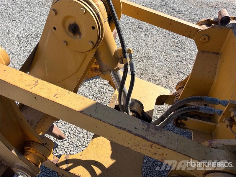 CAT 160H Motor Grader Gréderek