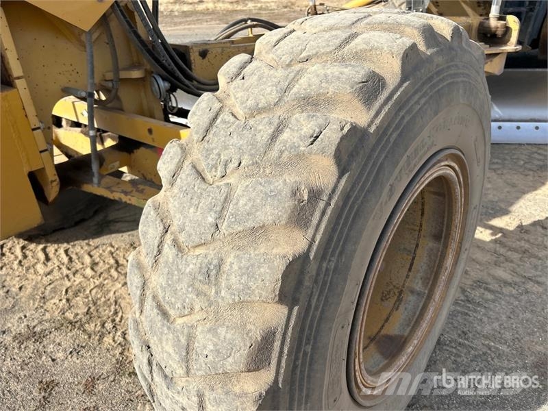 CAT 160M VHP Motor Grader Грейдеры